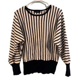 T Tahari Striped Dolman Sleeve Sweater Size M Ribbed Cuffs & Bottom White/Black